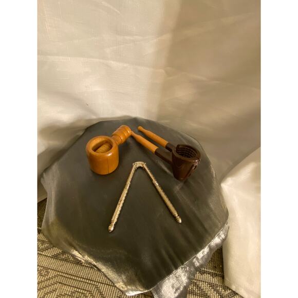 Set of 3 Vintage Nut Cracker Tools All Different, vice, screw and classic VGUC - Picture 2 of 16